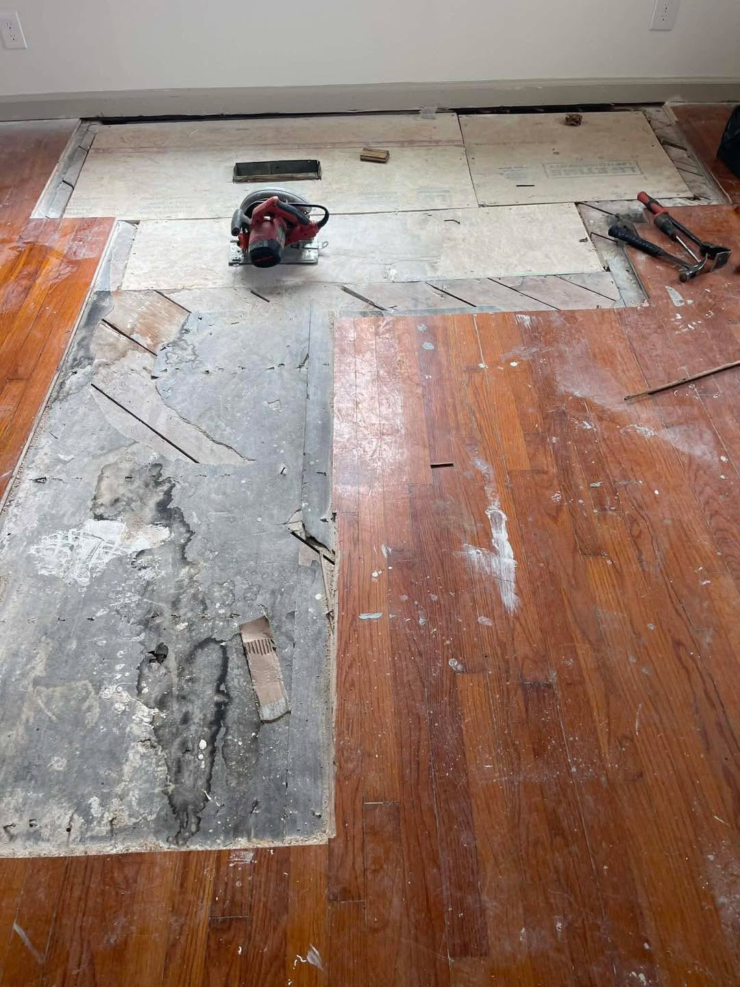 Tear-out with circular saw and damaged subfloor
